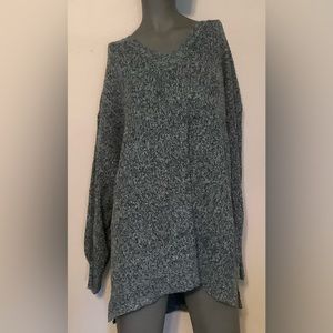 Bloomchic Sweater Women’s Oversized Plus 2X 18/20 Blue V Neck Top NWT